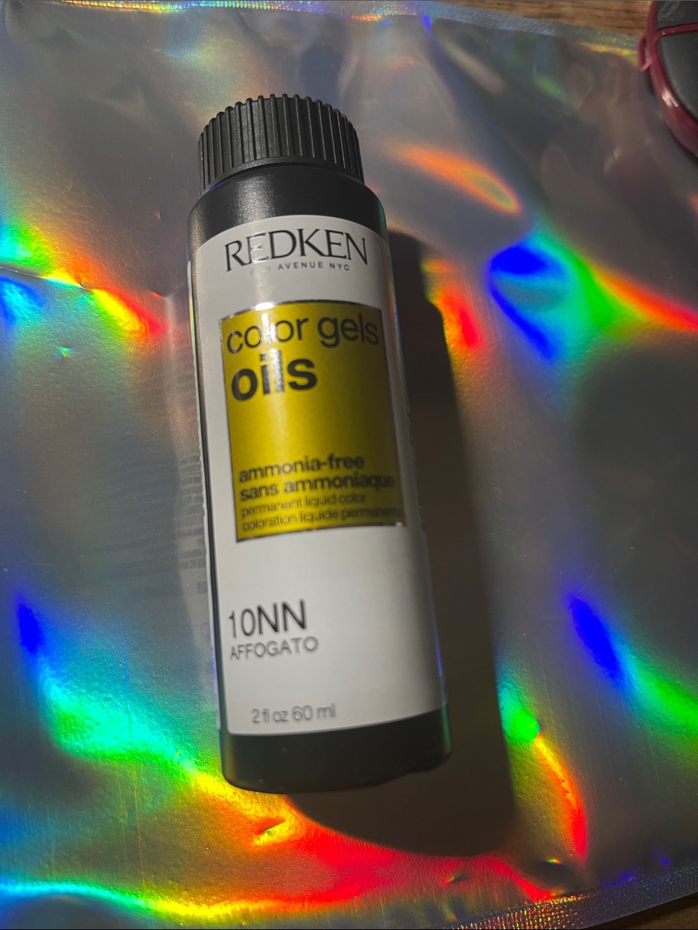 Redken Color Gels Oils - Yellow and Black Bottle 10NN